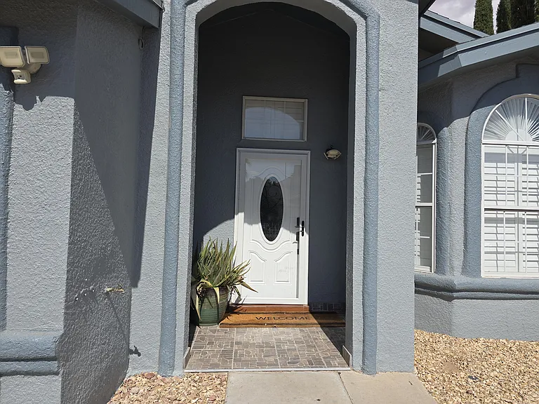 11032 Wedge Ln — Photo 2
