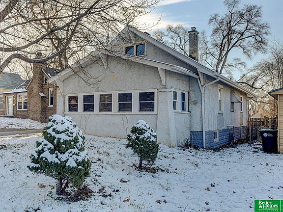 2nd image of 4541 Burdette St
