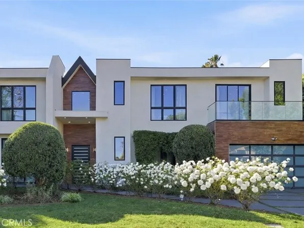 4545 Stern Ave, Sherman Oaks, CA 91423