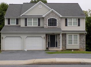 2043 Main St, Lititz, PA 17543