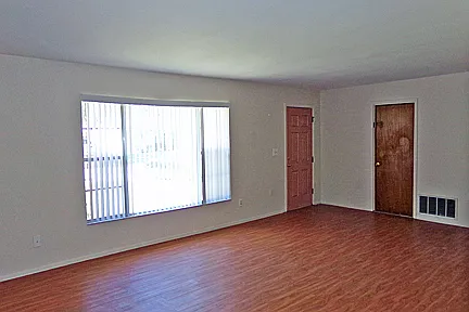 2 bed, 1125 sqft, $1,785 — Photo 4