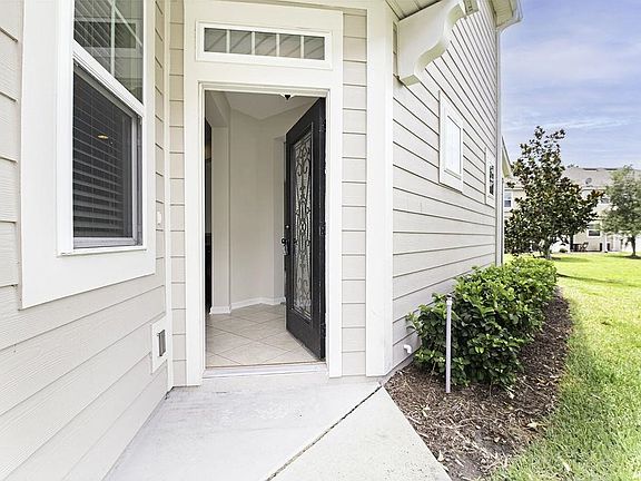 4th image of 41 Nelson Ln