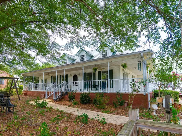 322 E Lakeshore Dr, Double Springs, AL 35553