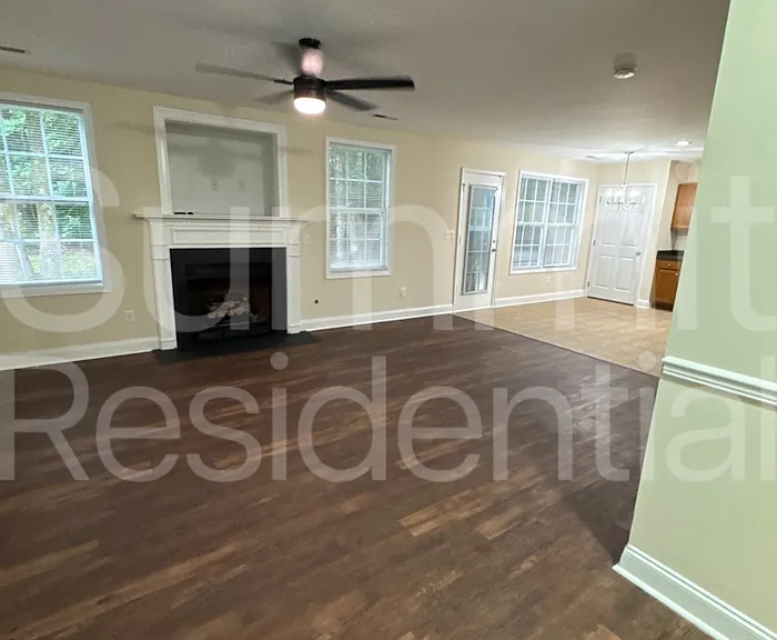 1210 Ot Wallace Blvd — Photo 3