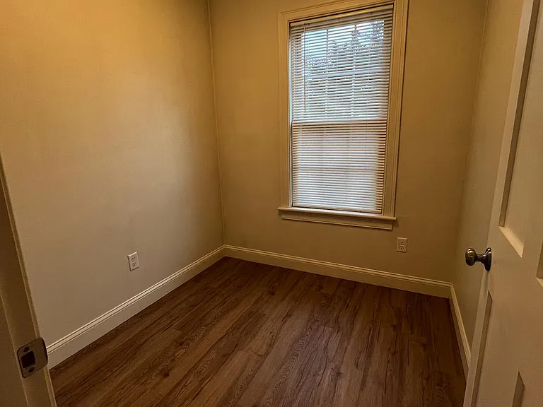 359 Main St #2 — Photo 3