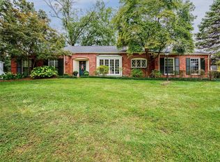9894 Wild Deer Rd, Saint Louis, MO 63124