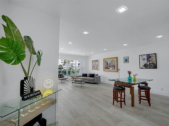 2nd image of 3550 Galt Ocean Drive #208
