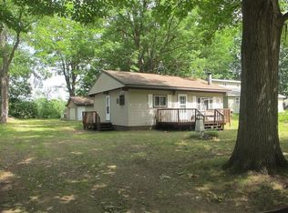 561 Woodland Dr, Lake, MI 48632