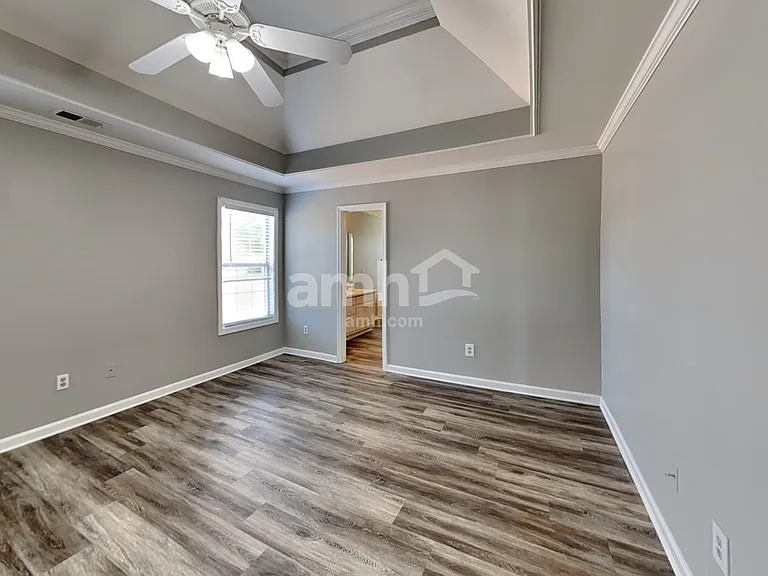 2025 Graybrook Dr — Photo 10