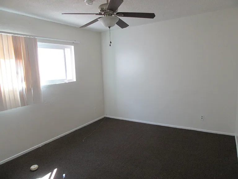 3008 S West View St #1/2 — Photo 2