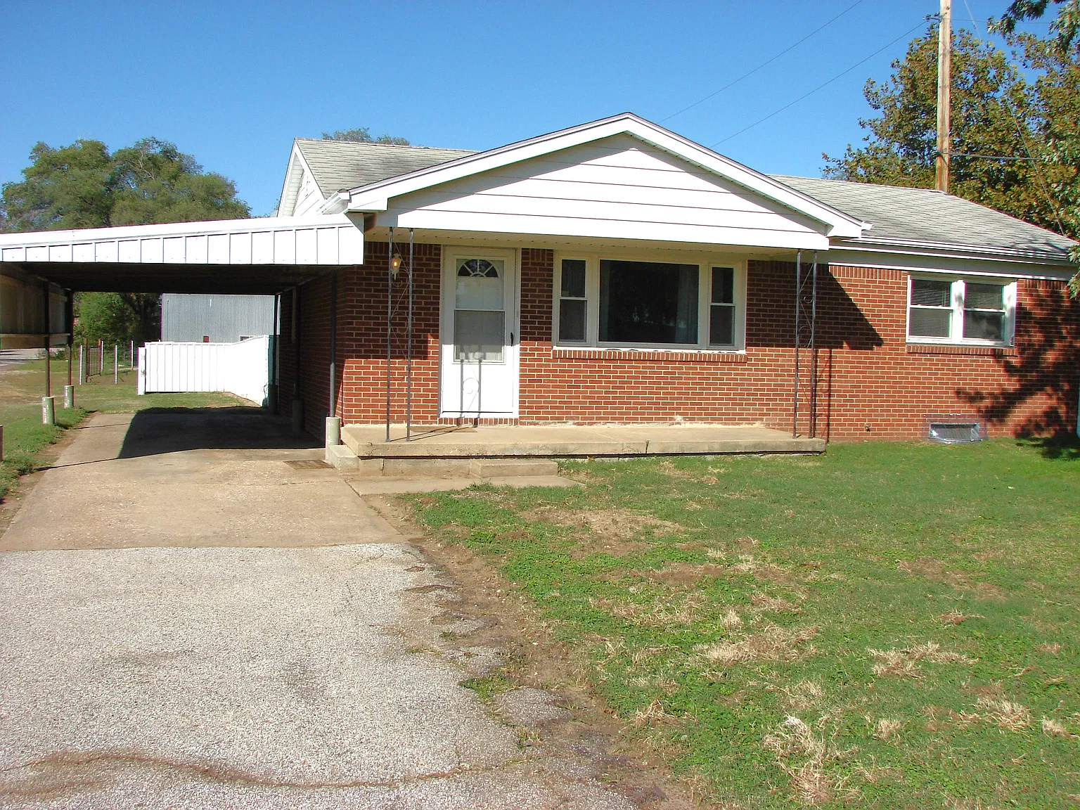 2 bed, 999 sqft, $1,150 — Photo 1