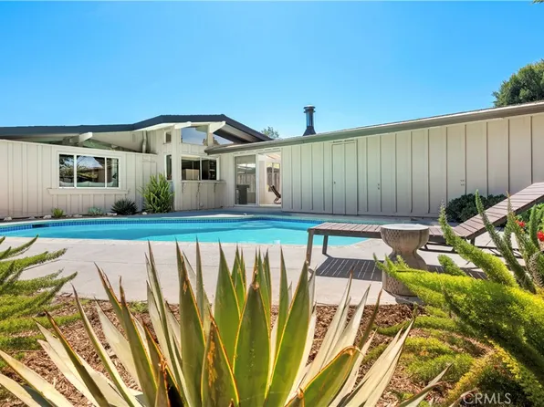 3242 Roxanne Ave, Long Beach, CA 90808