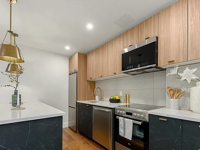 142 Lenox Rd #3A — Photo 6