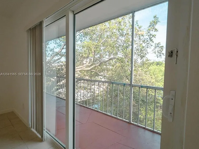 13335 Arch Creek Rd #5 — Photo 15