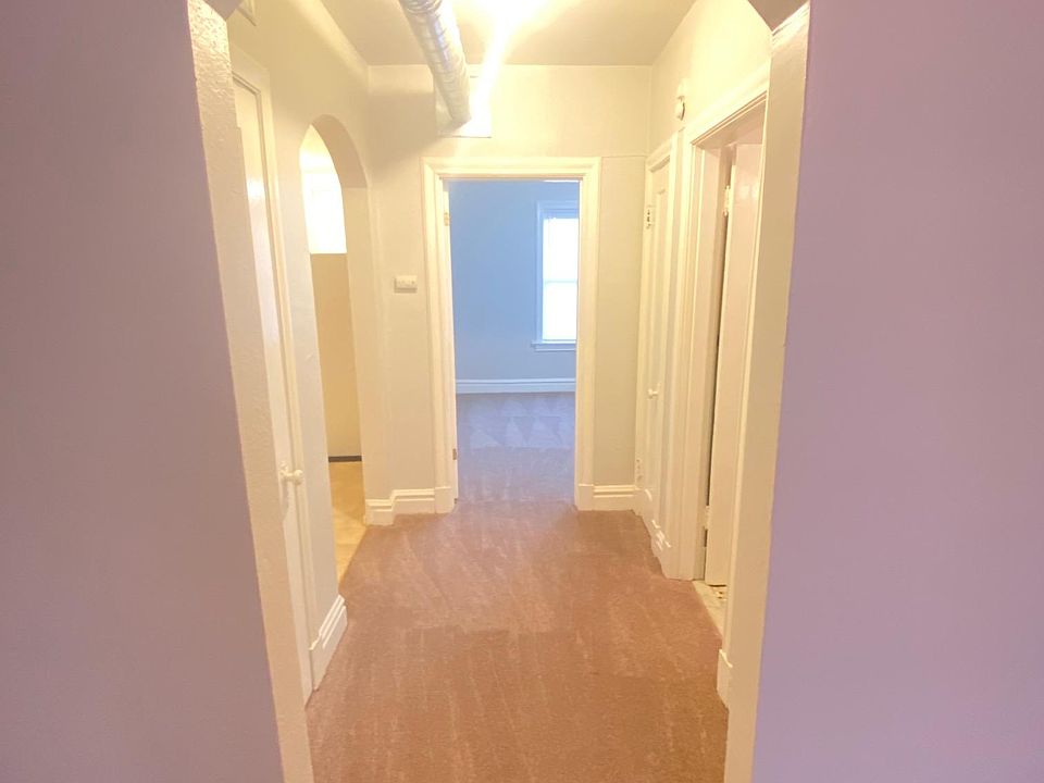 1st image of 4240 Neosho St APT 102