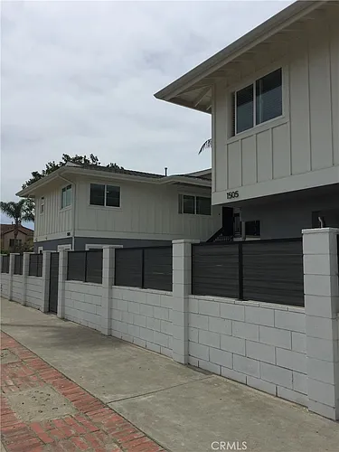 1505 Palm Ave #B Photo 1 1505 Palm Ave #B Photo 1