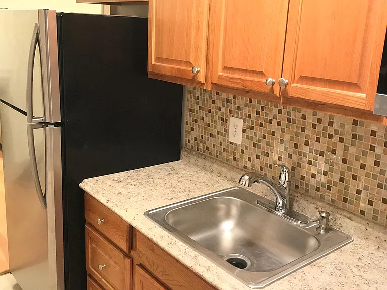 7019 Leebrad St #BASEMENT — Photo 11