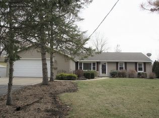 747 E Grant Hwy, Marengo, IL 60152