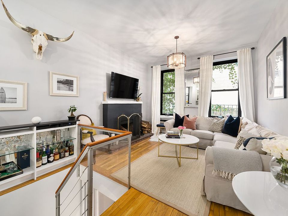 1st image of 170 E 92nd St APT 1C