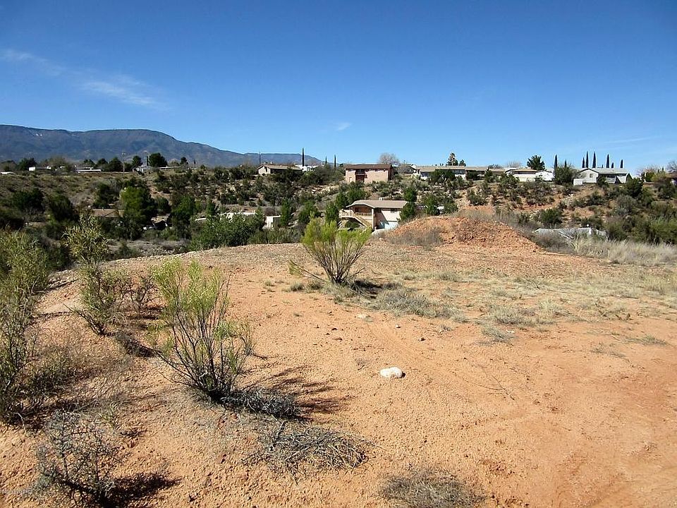 1st image of 2421 S Valley Dr