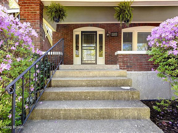 3rd image of 2322 Woodbourne Ave