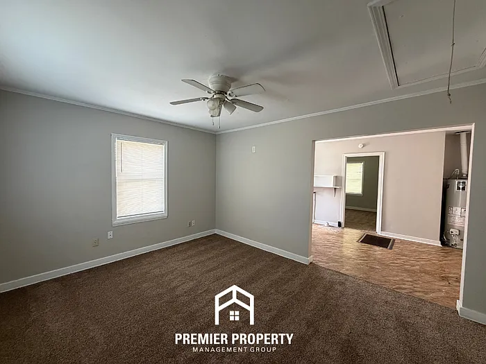 3916 Wales Ave — Photo 3