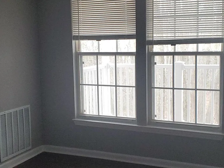1304 Clover Valley Way #F — Photo 28