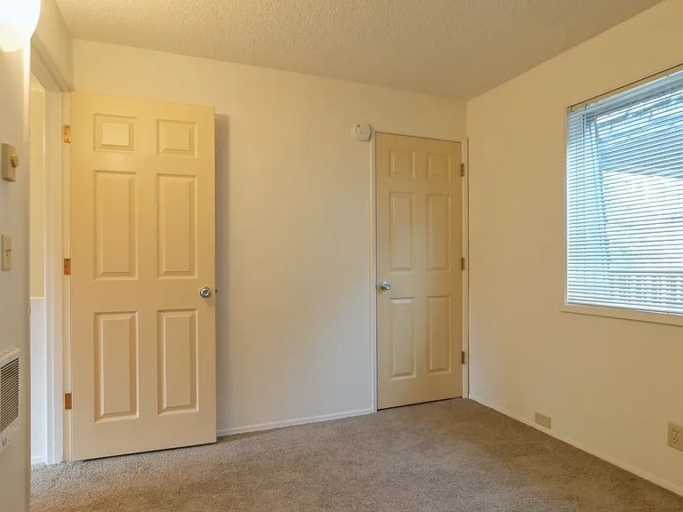 1437 High St — Photo 20