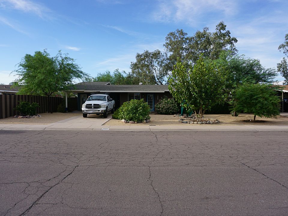 1st image of 1220 E Marigold Ln