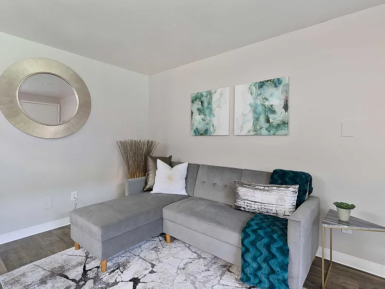 Park Place at Expo Apartments — Photo 7