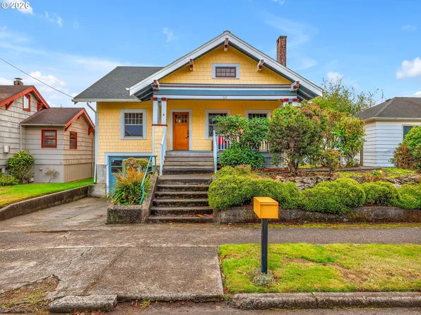 965 James St, Astoria, OR 97103