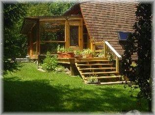 3024 Waters Rd, Amsterdam, NY 12010