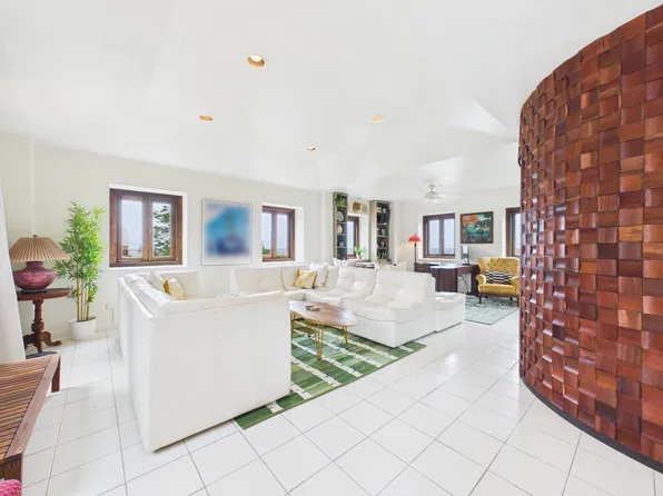 2C Church St, Christiansted, VI 00820
