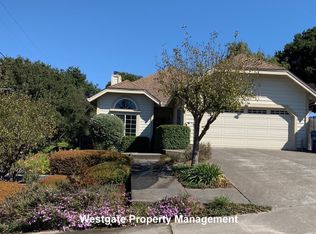 1160 Birch Dr, Petaluma, CA 94952