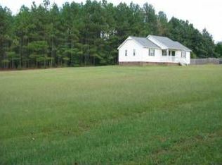 240 Benjamin Ln, Angier, NC 27501