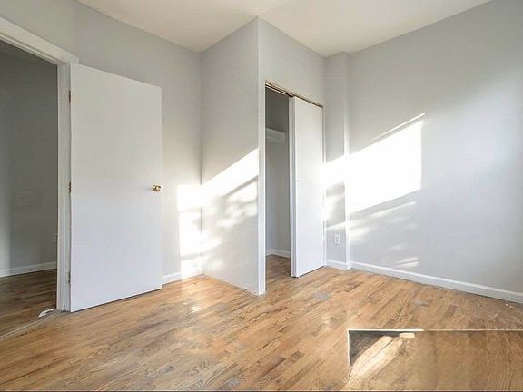 4th image of 434 Lincoln Ave #2