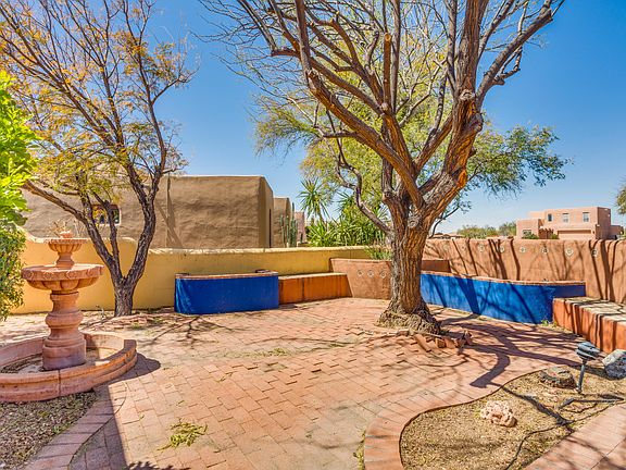 2nd image of 9036 N Jessy Ln