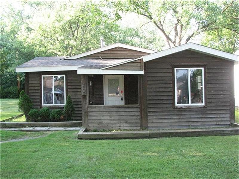 2nd image of 5230 Cleveland Dr