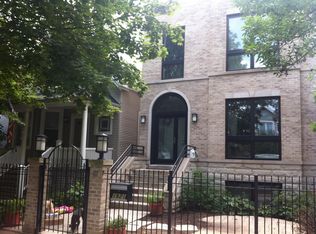 1921 W Oakdale Ave FLOOR 2, Chicago, IL 60657