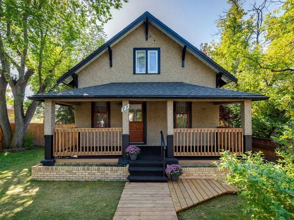 77 N Elma St W, Okotoks, AB T1S 1J8