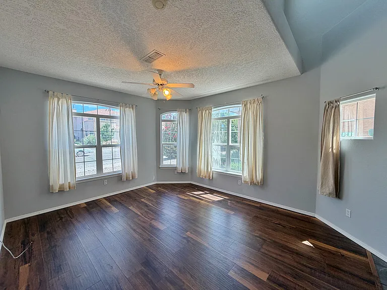 7300 Tricia Rd NE — Photo 19