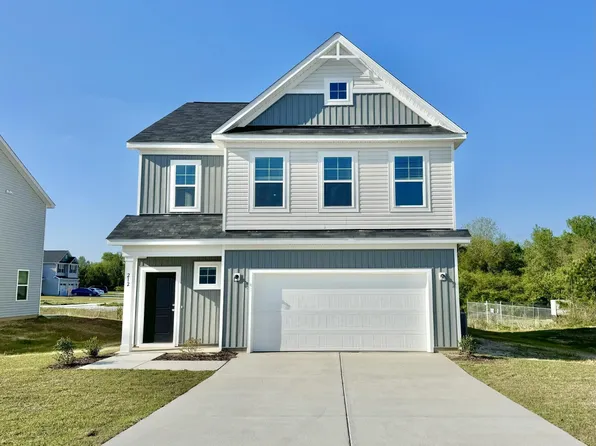 212 Flora Field Drive, Jacksonville, NC 28546