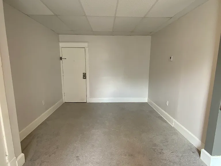 1728 W 1st St — Photo 10