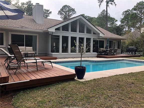 4th image of 32 Big Woods Dr