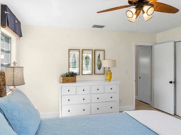 594 Bougainvillea Ln — Photo 26