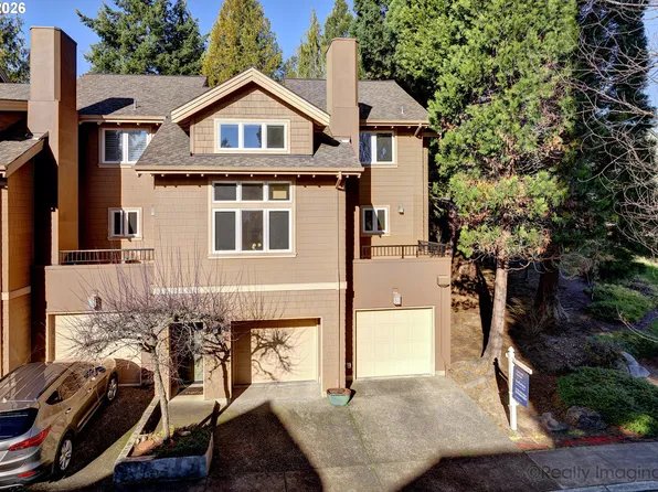 10205 NW Village Heights Dr, Portland, OR 97229