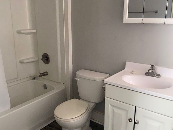 4th image of 1335 W 13th St