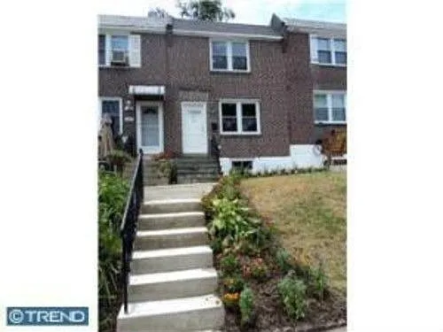 1616 Ashurst Rd photo 1