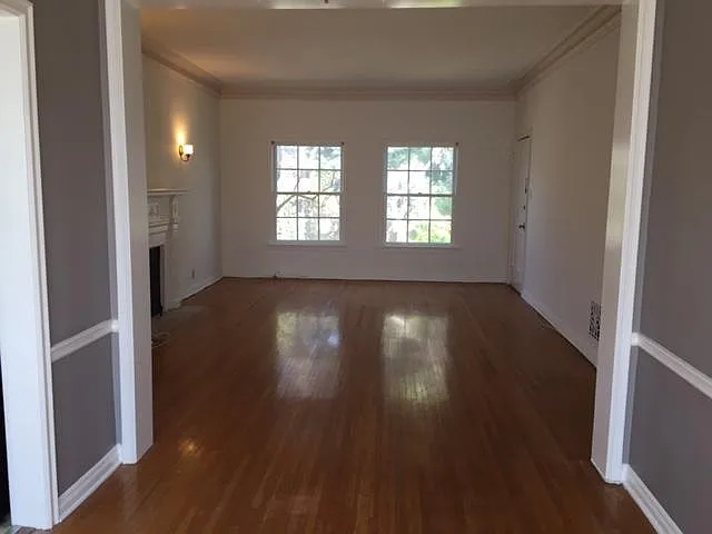 356 S Elm Dr — Photo 3