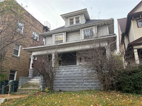 871 Lake Ave, Rochester, NY 14613